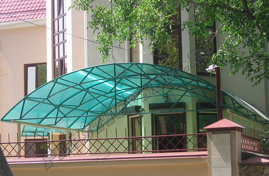 Фото 20 — Поликарбонатные листы для навесов